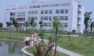 建光技工学校图片