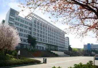 徐州医药高等职业学校图片