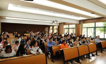 米脂职业技术教育中心图片