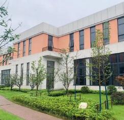 宜兴市和桥职业高级中学图片