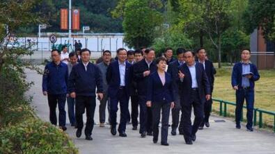 西安阎良区职教中心图片