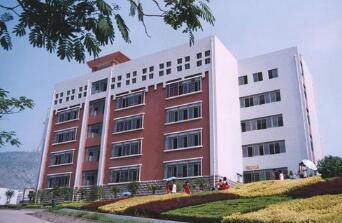 南京高铁学校