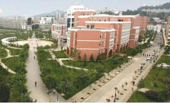 云南财经学校图片