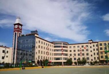 西安职业中等专业学校图片