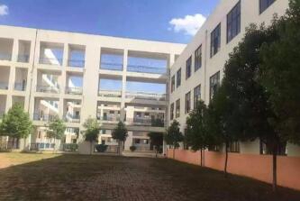 云南省林业高级技工学校图片