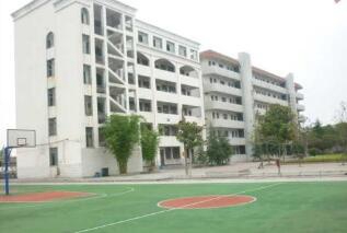 河口县职业高级中学图片