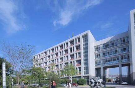 陕西省第二商贸学校图片