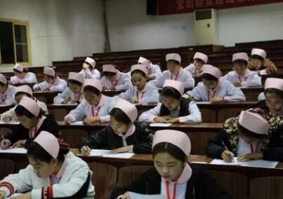 西安卫生学校图片