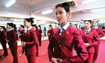 陕西高铁乘务学校图片