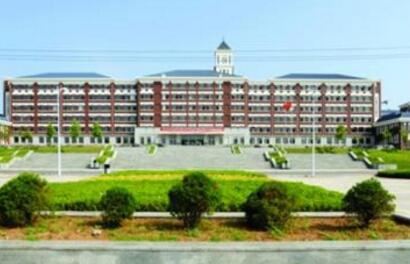 大连市城市建设技工学校图片