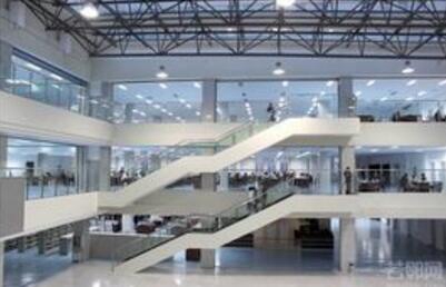 大连金石技工学校图片