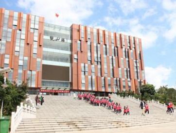 云南国土资源职业学院图片