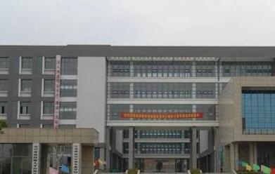 大连市交通口岸职业技术学校图片