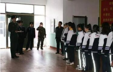 新民市职教中心图片