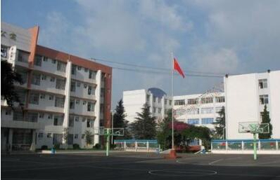 云南省贸易经济学校图片