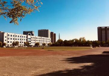 沈阳市装备制造工程学校图片