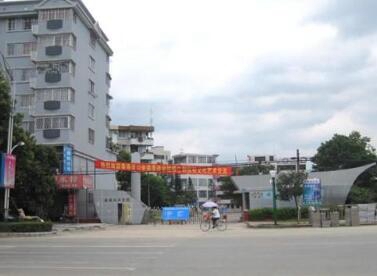 桂林工业中等专业学校图片