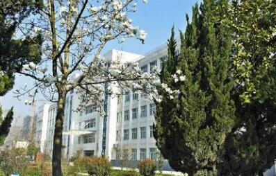 沈阳市工业经济学校图片