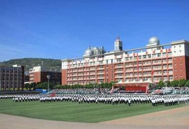 沈阳工业学院附属职业中专图片