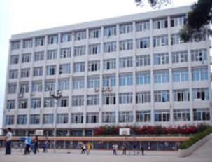 广西梧州商贸学校图片