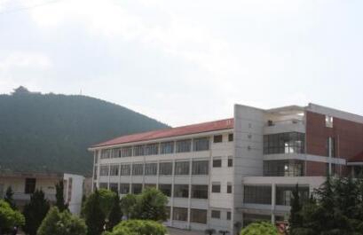 延边财经学校图片