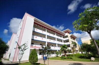 河池巴马民族师范学校图片