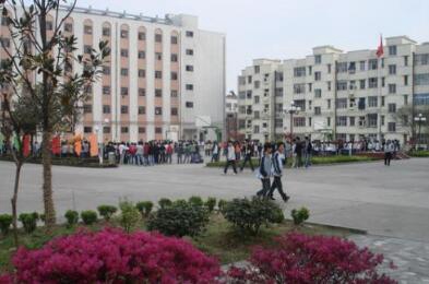 辽源市粮食技工学校图片