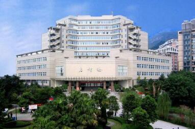 四平市劳动局技工学校图片