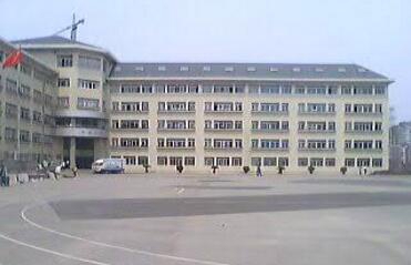 四平市商业学校图片