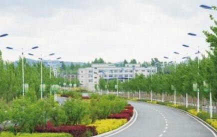 永吉县技工学校图片