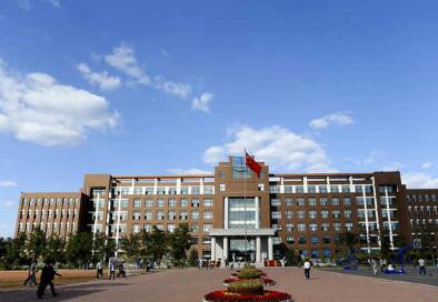 长春市商业职业技术学校图片