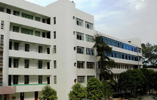 广西公路技工学校图片