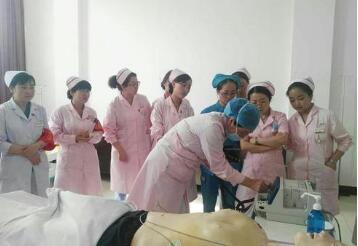 西宁护士学校图片