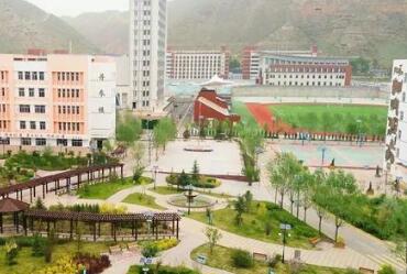 青海建筑学校图片