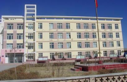 青海建筑学校图片