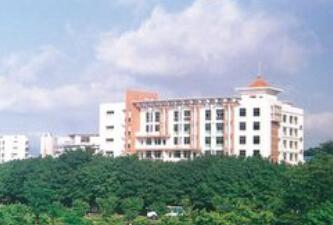 广西商业高级技工学校图片