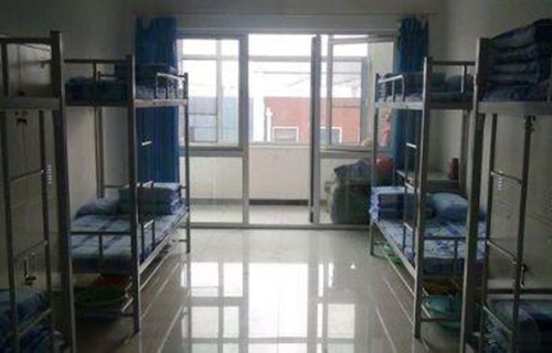 百色民族卫生学校图片