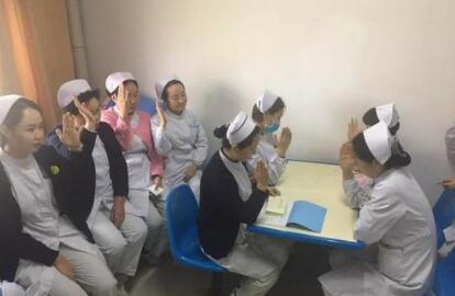 青海护士学校图片