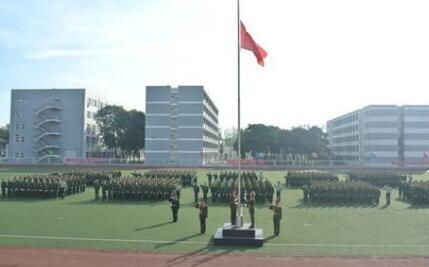 循化县职业技术学校图片
