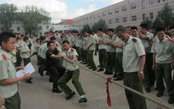 黑龙江东亚学团高级职业中学校图片