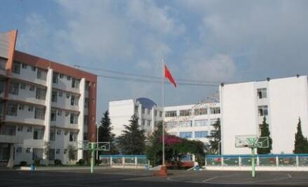 黑龙江省贸易经济学校图片
