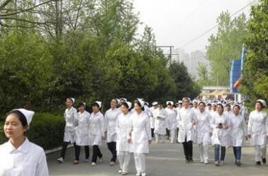 黑龙江省医院附属护士学校图片