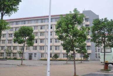 江西经济管理职业学院图片