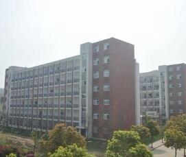 溧水县天平职业技术学校图片