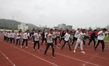 四川省汉源县职业高级中学图片