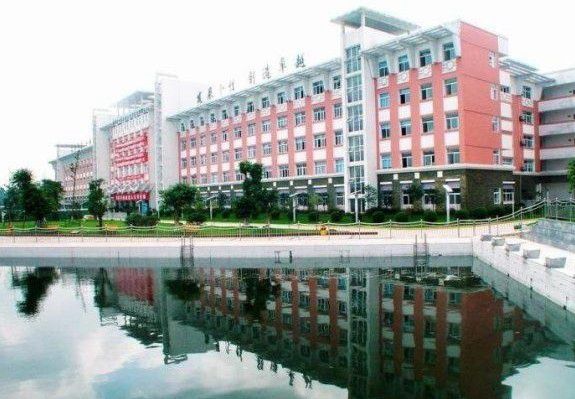 成都信息职业技术学院究竟好不好?