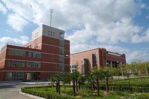 成都市学幼师专业是否有前途
