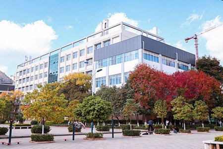 重庆市医药学校好不好