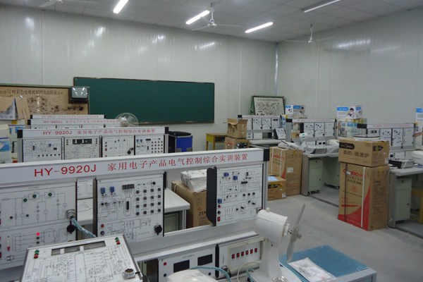 广安技师学院环境怎么样?