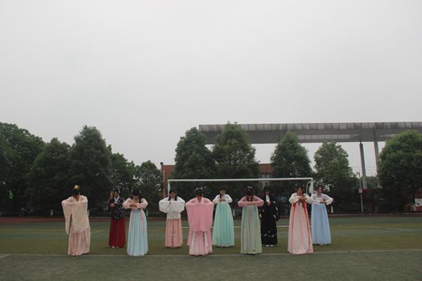 丽江师范高等专科学校乘车路线怎么走